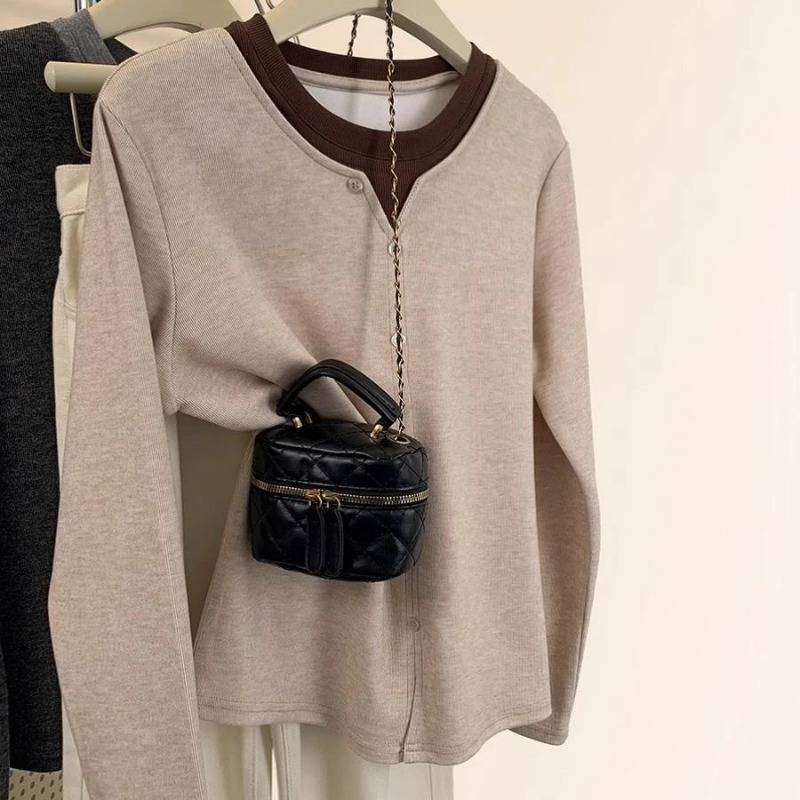 Plus Size Women Fake Two Piece - Shirts ulasan dan harga